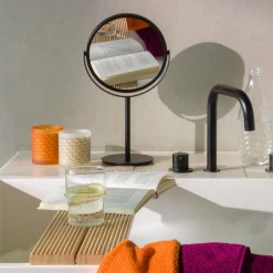 Mirrors Spiegel (black)